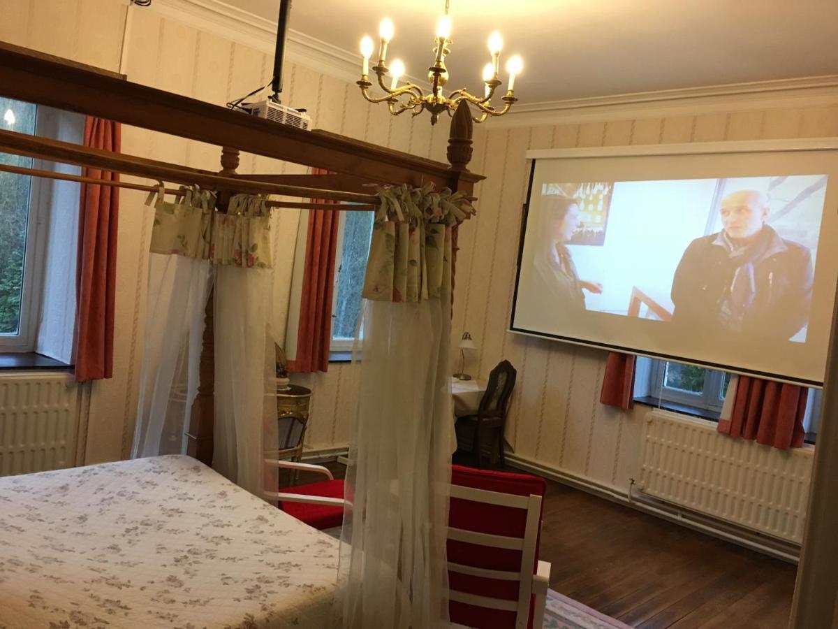 Chateau Bleu Hotell Trooz Eksteriør bilde